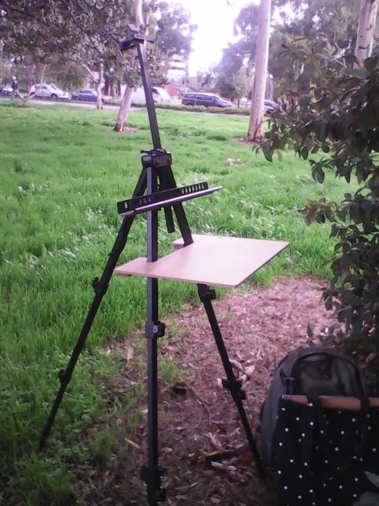 Tips - Easel Tray - in place